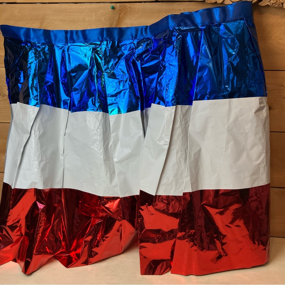 Shiny Patriotic Metallic Pleated table Skirt - Blue White Red